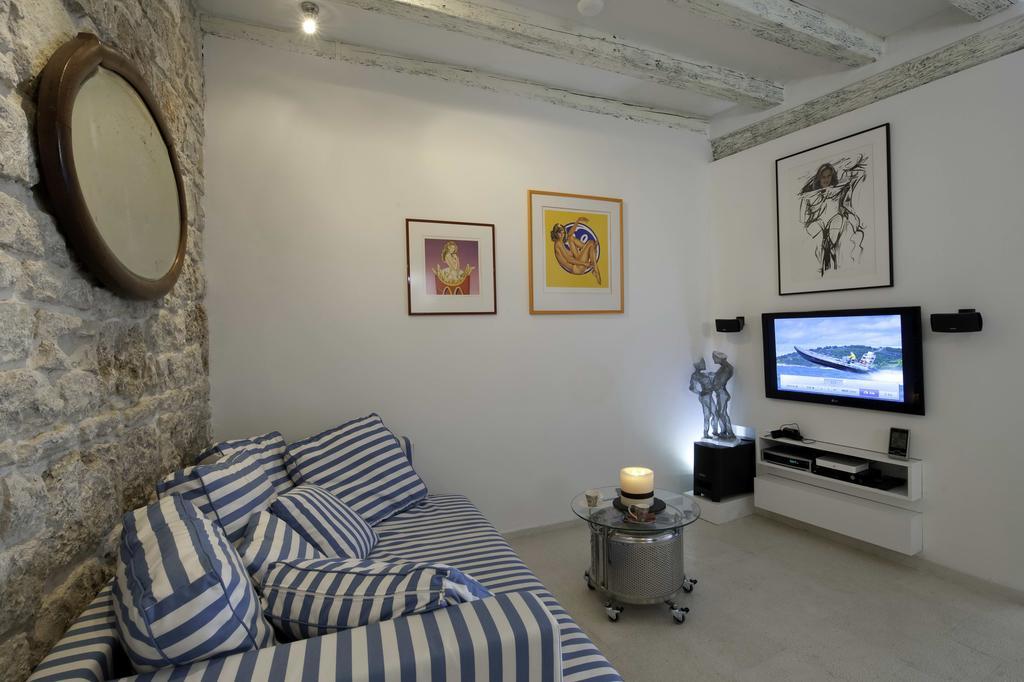 Apartment Whooart Komiža المظهر الخارجي الصورة