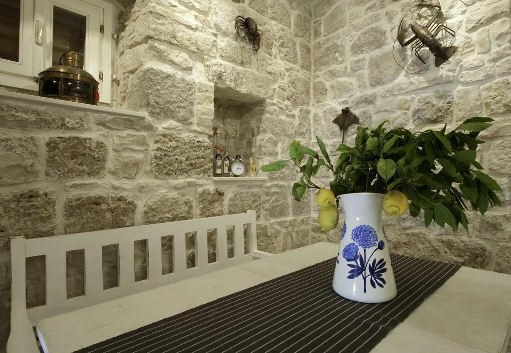 Apartment Whooart Komiža المظهر الخارجي الصورة